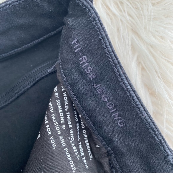 American Eagle black hi rise jeggings 4 long - Picture 4 of 7